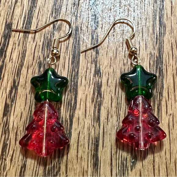 Handmade holiday earrings - Picture 4 of 7